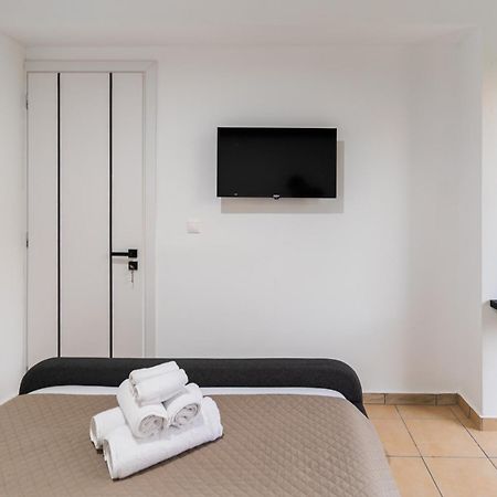 Gkr Luxury Apartments Athens Exterior photo